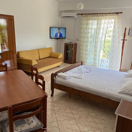 Vila Ab Villa Ksamil Exteriör bild
